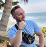 Виктор приват